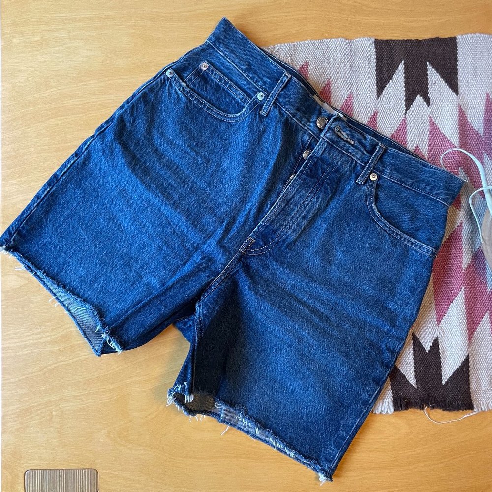 Everlane Rigid Way High Short - Picture 2 of 5